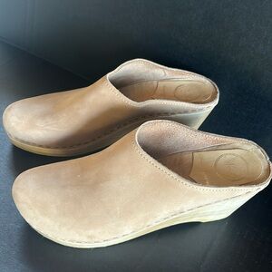 No. 6 New School Wedge Clog in Bone